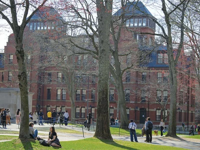 캠퍼스 투어 때 가이드에게 물어보면 좋은 질문