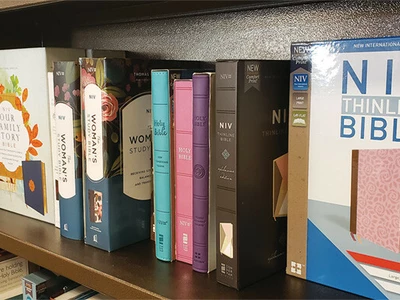 대도시 주민·고소득층… “성경은 사실 아냐” 인식