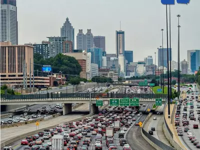 애틀랜타 교통혼잡 언제 가장 심할까?