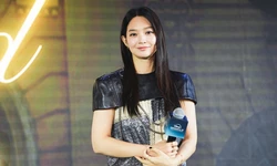 '재혼황후' 신민아 "드레스에 왕관 쓴 재밌는 경험"