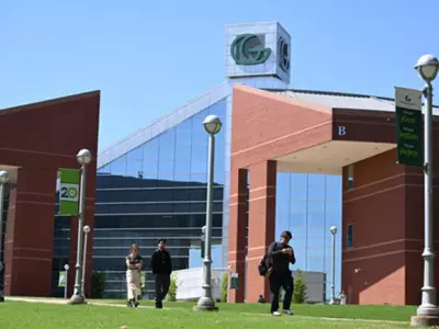 조지아 귀넷 칼리지, 첫 석사과정 개설