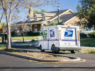 "성탄절·연말 선물 늦지 않게 부치세요"