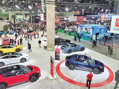 “최첨단 신차들 한 눈에”… 2025 LA 오토쇼 개막