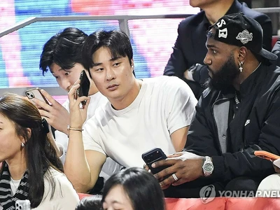 MLB 전 단장 "김하성, 애틀랜타와 합리적 계약하는 게 최상"