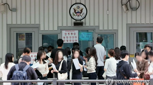 전문직 비자 심사 강화…"'검열' 관련 경력 있으면 부적격"