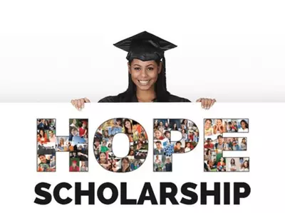 “가난하면 못 받는 장학금…제도 바꾸자”