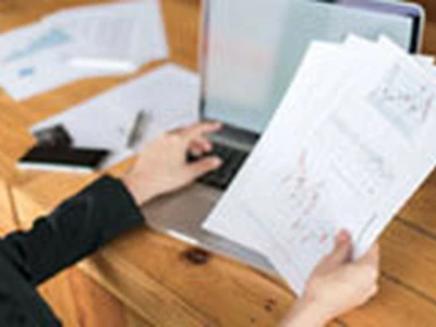 [경제 트렌드] “한살이라도 빨리”… 청소년 ‘투자 삼매경’