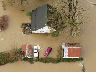 서북부에 ‘물폭탄’… 워싱턴주 대규모 홍수 피해