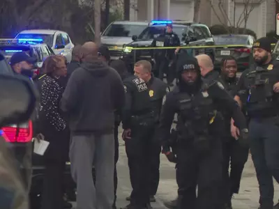 택배물건 훔치던 청소년에 총 쏜 집주인