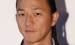 팝핀현준, 수업 중 발언 논란에 교수직 사임…"진심으로 사과"