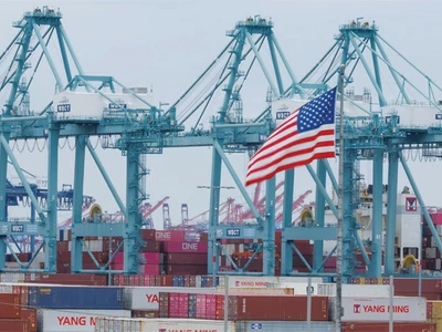 “트럼프 관세… 경기침체·제조업 부활도 없었다”