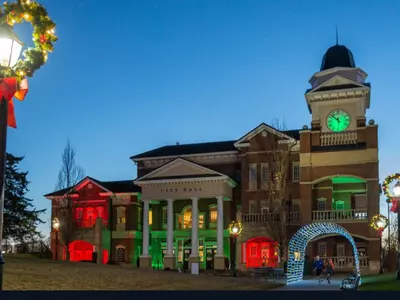 "둘루스, 일상이 스토리가 되는 곳"