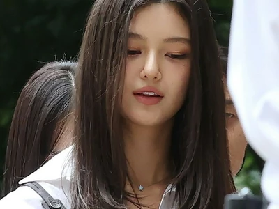 뉴진스 완전체 복귀 무산…다니엘 계약해지·손배 청구