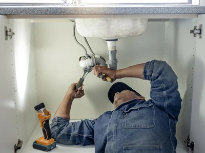 배관 시설 사용 느는 연말… 갑작스러운 고장 피하려면