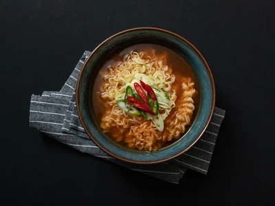 “라면, 못 끊겠다면 ‘이거’라도 넣어라”