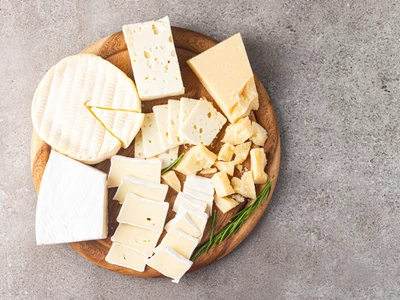 “치매에 치즈가 좋대서 맨날 먹었는데”… 고지방 주의