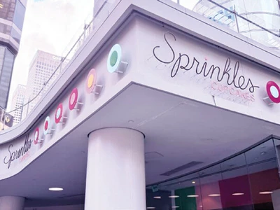 ‘스프링클스 컵케이크’… 전 매장 폐점