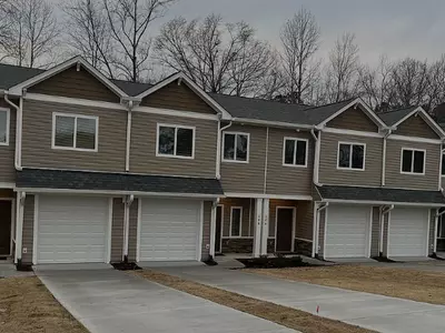 트럼프  ‘기관 투자가 주택 매입 금지’  조지아서 초당적 환영... 현실성 지적도