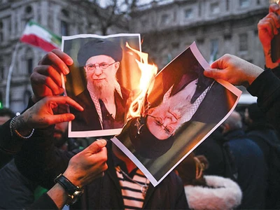 이란 시위 사망자 폭증… 트럼프, 이란 군사개입 준비 착수