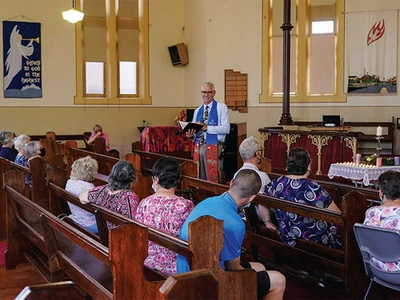 “목회자도 생활비 필요한데”… 외면돼 온 재정 현실