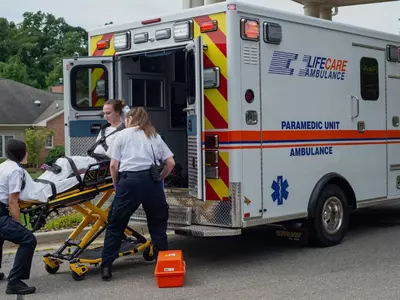 ‘부르는 게  값’ 응급차 비용 제한 추진