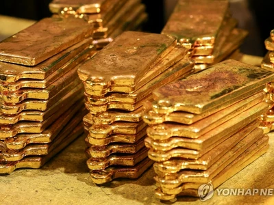 금값 4천900달러 돌파…은값은 100달러 코앞