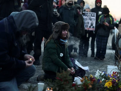 이민당국 자국인 사살 진실게임…트럼프 정부 설명·영상 안맞아