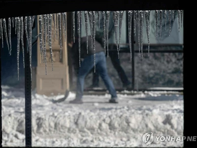 역대급 눈폭풍 사망자 35명으로 늘어…혹한에 저체온증 속출