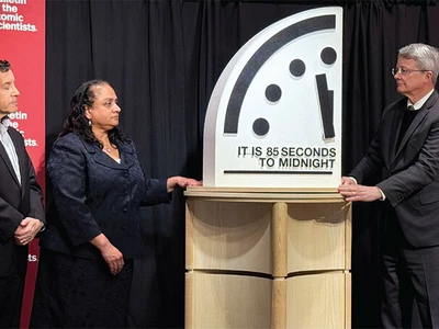 ‘지구 종말시계’ 4초 더 가까워진 85초전… 역대 가장 근접