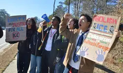 “표현의 자유 존중…규정은 지켜라”