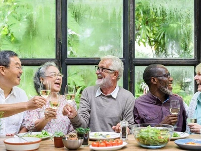 여성 81.4세·남성 76.5세 미국인 기대수명 역대 최고