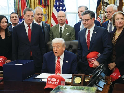 트럼프 예산안 서명… 정부 셧다운 종료