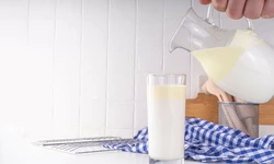 임신 중 생우유 한잔 마셨다가 태아 사망… 보건당국 “절대 먹지 마세요”