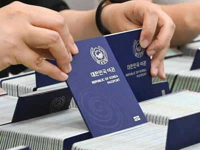 한국여권 재외공관선 40% 더 비싸