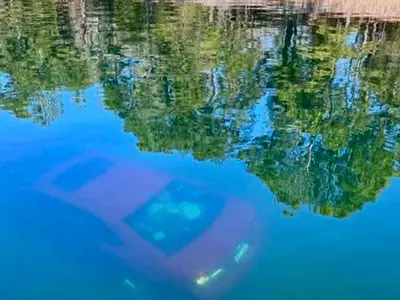 레이니어 호수 물속서 차량∙시신 발견