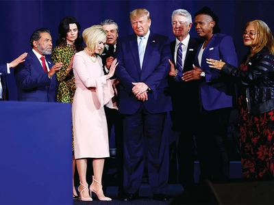 ‘백인 복음주의’ 트럼프 지지층… 1년 전보다 지지도↓