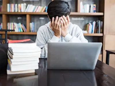 심각한 대졸자 취업난… “컴퓨터 전공했는데도 취업이 안 돼요”