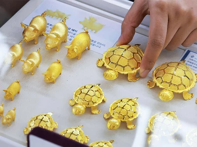 귀금속 투자 과열 조짐… ‘변동성 주의·몰빵 금물’