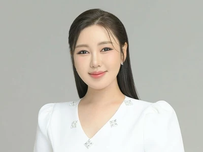 송가인, LA 공연 비자 문제로 연기…"공연 일정 조정 중"