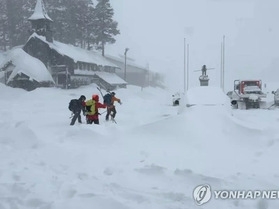 겨울폭풍속 스키 타던 8명 사망…실종된 1명도 사망추정