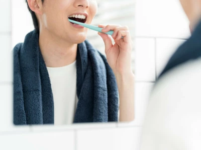 양치질, 너무 세게 하다간 이빨 다 망가진다