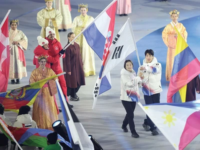 밀라노 동계올림픽 화려한 폐막… “4년 뒤 알프스서 만나요”