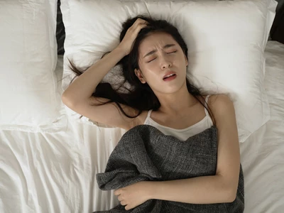 “몰아 잤는데 더 피곤하네”… 단순 피로 아닌 ‘만성피로증후군’