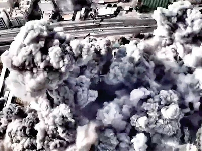 사흘째 파상 공습, 하메네이(이란 최고지도자) 폭사… 중동위기 ‘벼랑끝’