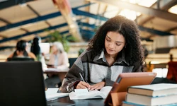 대학 등록금 낮추는 ‘메릿 장학금’… 꼭 알아야 할 6가지