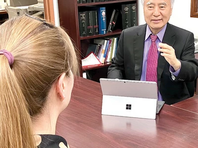 선천적 복수국적 ‘맹점’… 한인 2세들만 ‘차별’