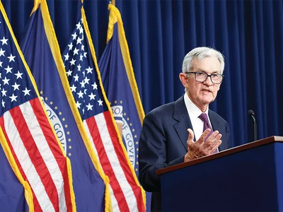 [금리 동결 배경과 전망] “경제 불확실성 증대… 개선 없인 금리인하도 없어”