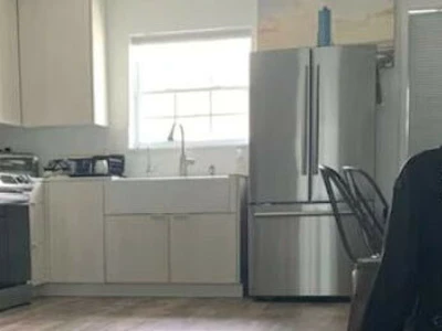 “세계 1위 부호인데 집은 10평 조립주택”