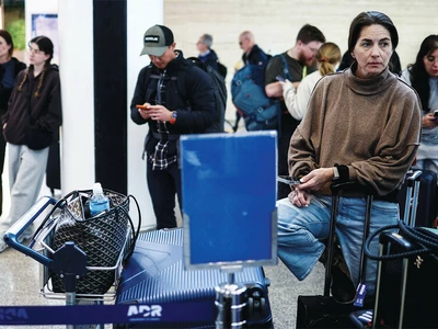 공항 보안검색‘긴 대기 줄’피하려면… TSA‘터치리스 신원확인’