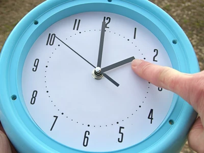 “이젠 시계 바늘 변경은 그만”…조지아 연중 서머타임 시행 ‘눈 앞’